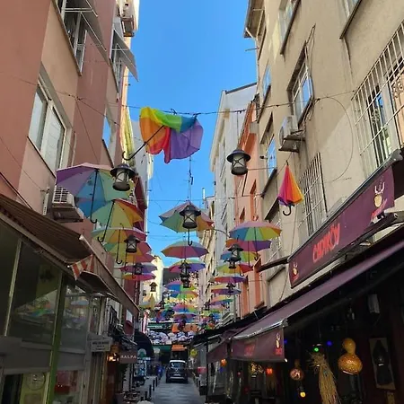 Apartment Central Location Sweet Home In Kadikoy -1